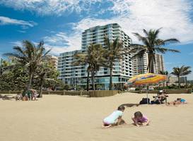 Blue Waters Hotel 