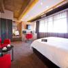 Reef Hotels 