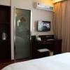 Greentree Inn Shanghai Caoan Road Textile Express Hotel 
