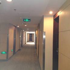 Linglong Neighbourhood Holiday Hotel 
