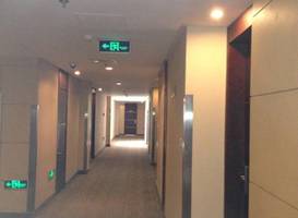 Linglong Neighbourhood Holiday Hotel 