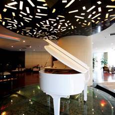 Rong Impression International Hotel 