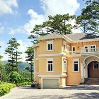 Dalat Edensee Lake Resort & Spa 