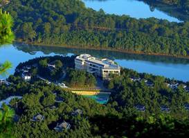 Dalat Edensee Lake Resort & Spa 