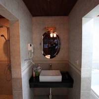 Lijiang Retreat Boutique Hotel 