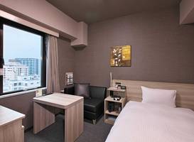Hotel Route-Inn Toyama Ekimae 