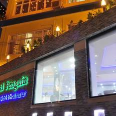 Royal Penguin Boutique Hotel 