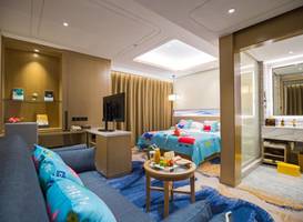 Kunming Golden Spring Hotel 