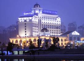 Trilec International Hotel 