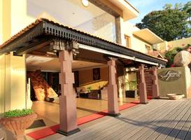 Silent Shores Resort & Spa 