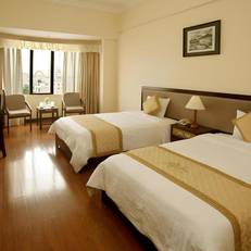 Bamboo Green Central Hotel 