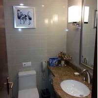 Qianhe International Hotel 