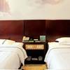 Xian Yijia Apartment Hotel 