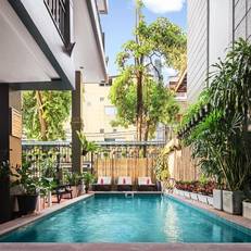 King Grand Boutique Hotel 