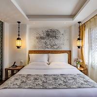 Lijiang Yibang Residence 