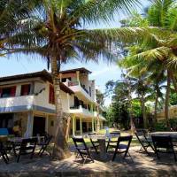Time n Tide Beach Resort 