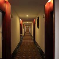 Bai Rong Business Hotel 
