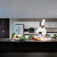 Jinling Riverside Hotel 