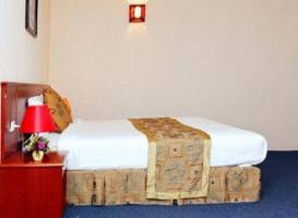 Blue Sky Ha Long Hotel 