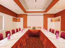 Biverah Hotel & Suites 