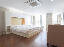 Sunset Hotel