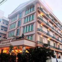 Douangpraseuth Hotel 