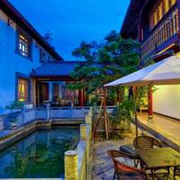 Lijiang Wangfu Hotel