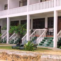Miltons Beach Resort 