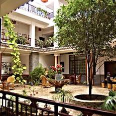 Lijiang Huama Hotel 