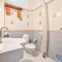 Hotel Sargam Sadan 