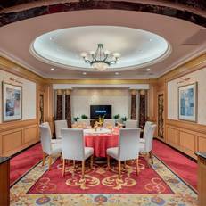 Gold Source Hotel 