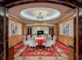 Gold Source Hotel 