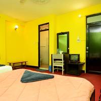 Hotel Silver Home 