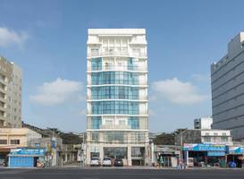 Romeliess Hotel 