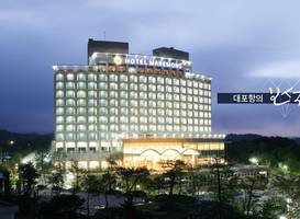 Hotel Maremons 