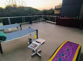 Mana Hotels 