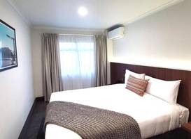 Hamilton Airport Motor Inn & Conference Centre 