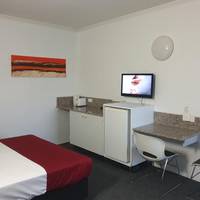 Southern Cross Motel and Serviced Apartments