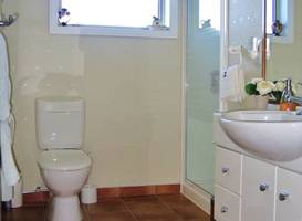Austin Heights Quality Bed & Breakfast 