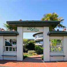 Aloha Lodge Beachside Accommodation 