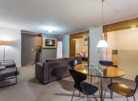 Quality Hotel Airport International