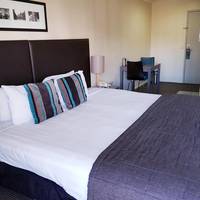 Quest Auckland Serviced Apartments 