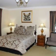 Bathurst Heights Bed & Breakfast