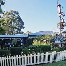 Adamsons Riverside Accommodation