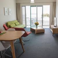 Navigate Seaside Accommodation 