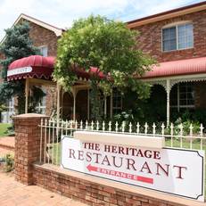 Australian Heritage Motor Inn
