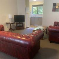 Grosvenor Court Apartments