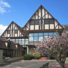 Village Family Motor Inn