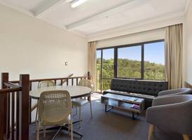 Village Family Motor Inn