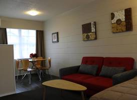 Boundary Court Motor Inn 